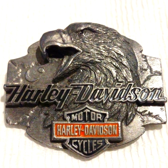1 Pewter Harley Davidson Belt Buckle. Vintage. Circa 19923D Eagle Head
